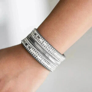 New Silver Rhinestone Black Suede Urban Wrap Snap Unisex Wrist Bra…